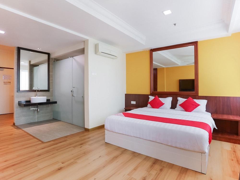 Collection O Hotel Super Cowboy Malacca Eksteriør billede