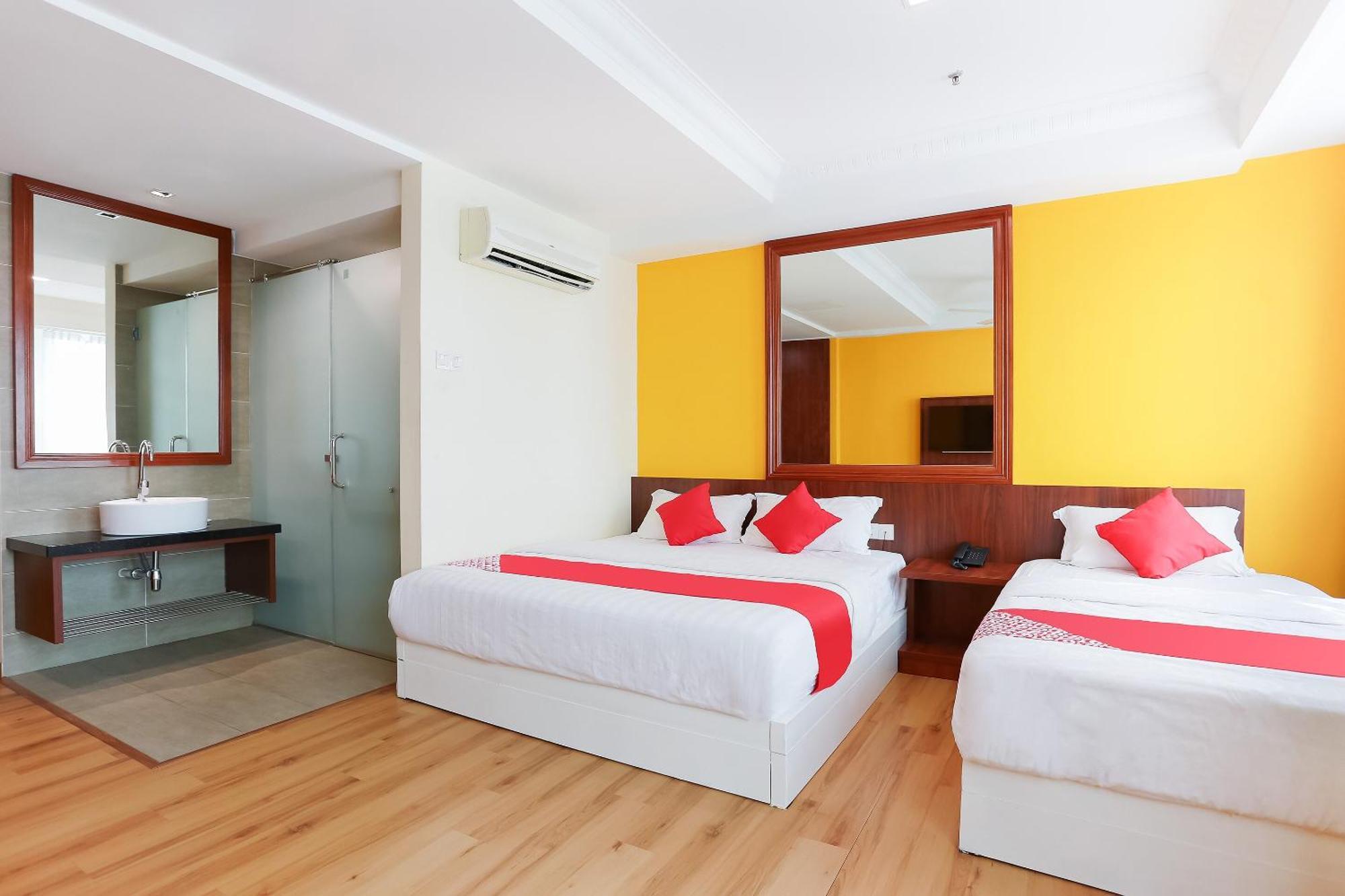 Collection O Hotel Super Cowboy Malacca Eksteriør billede