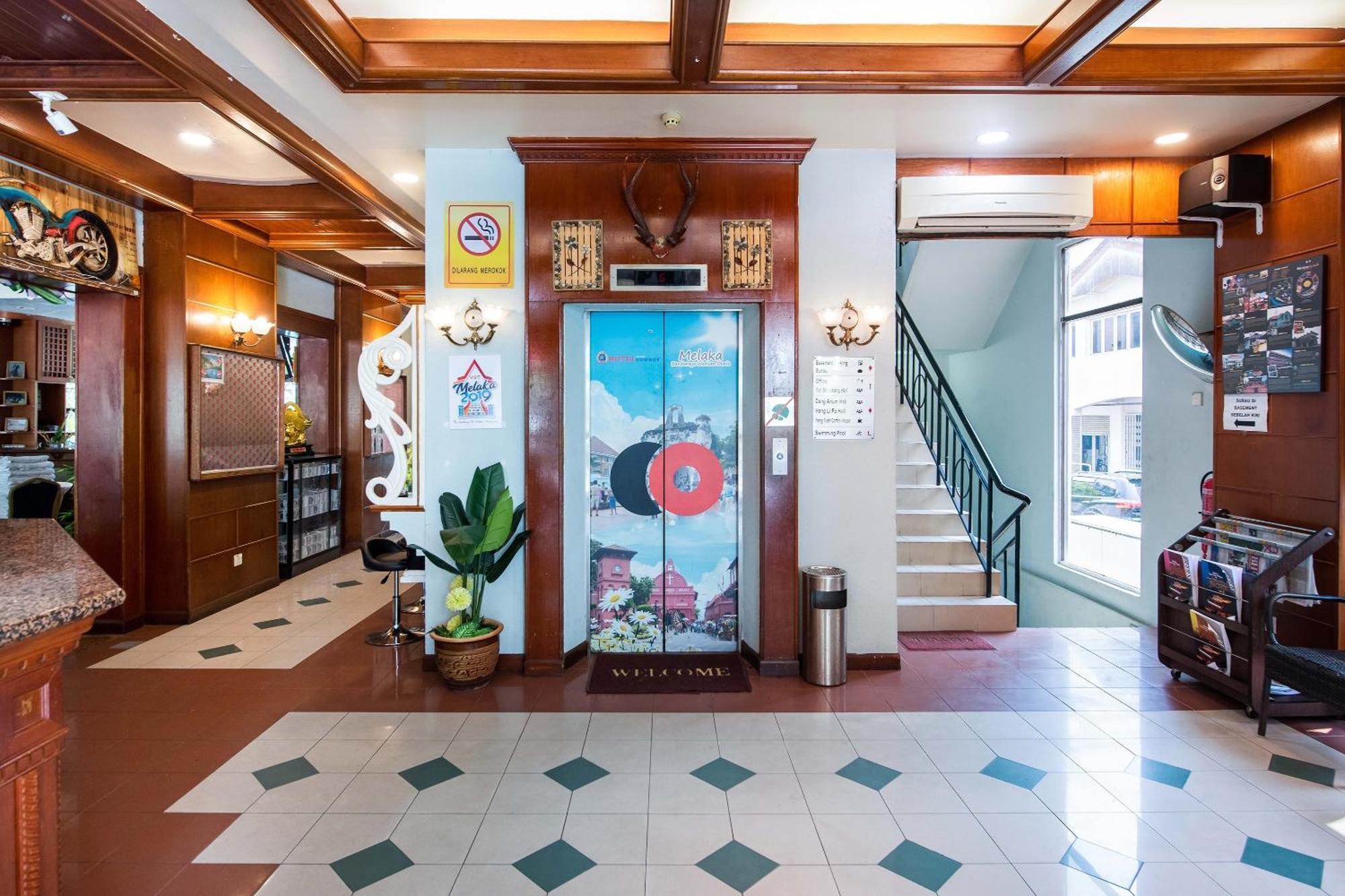 Collection O Hotel Super Cowboy Malacca Eksteriør billede