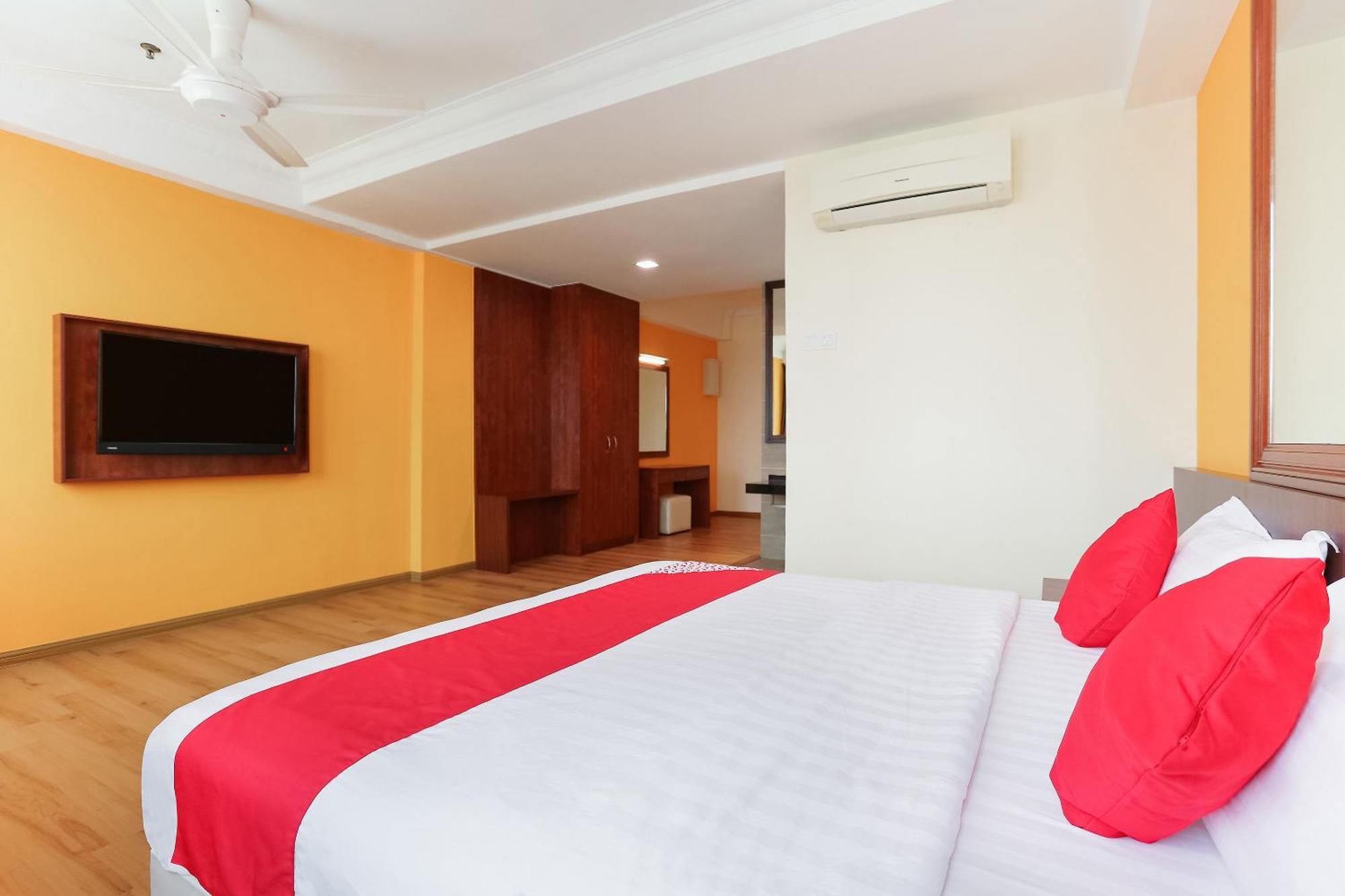 Collection O Hotel Super Cowboy Malacca Eksteriør billede