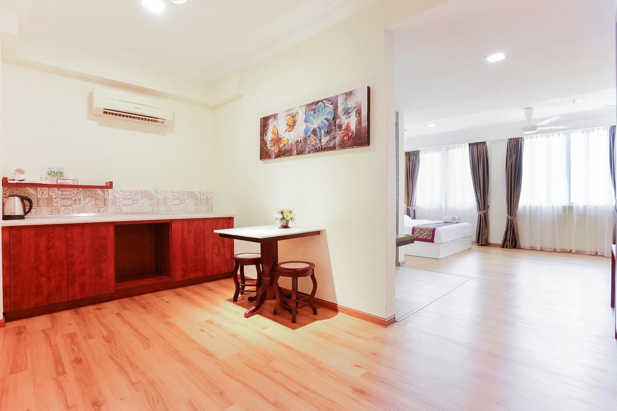 Collection O Hotel Super Cowboy Malacca Eksteriør billede