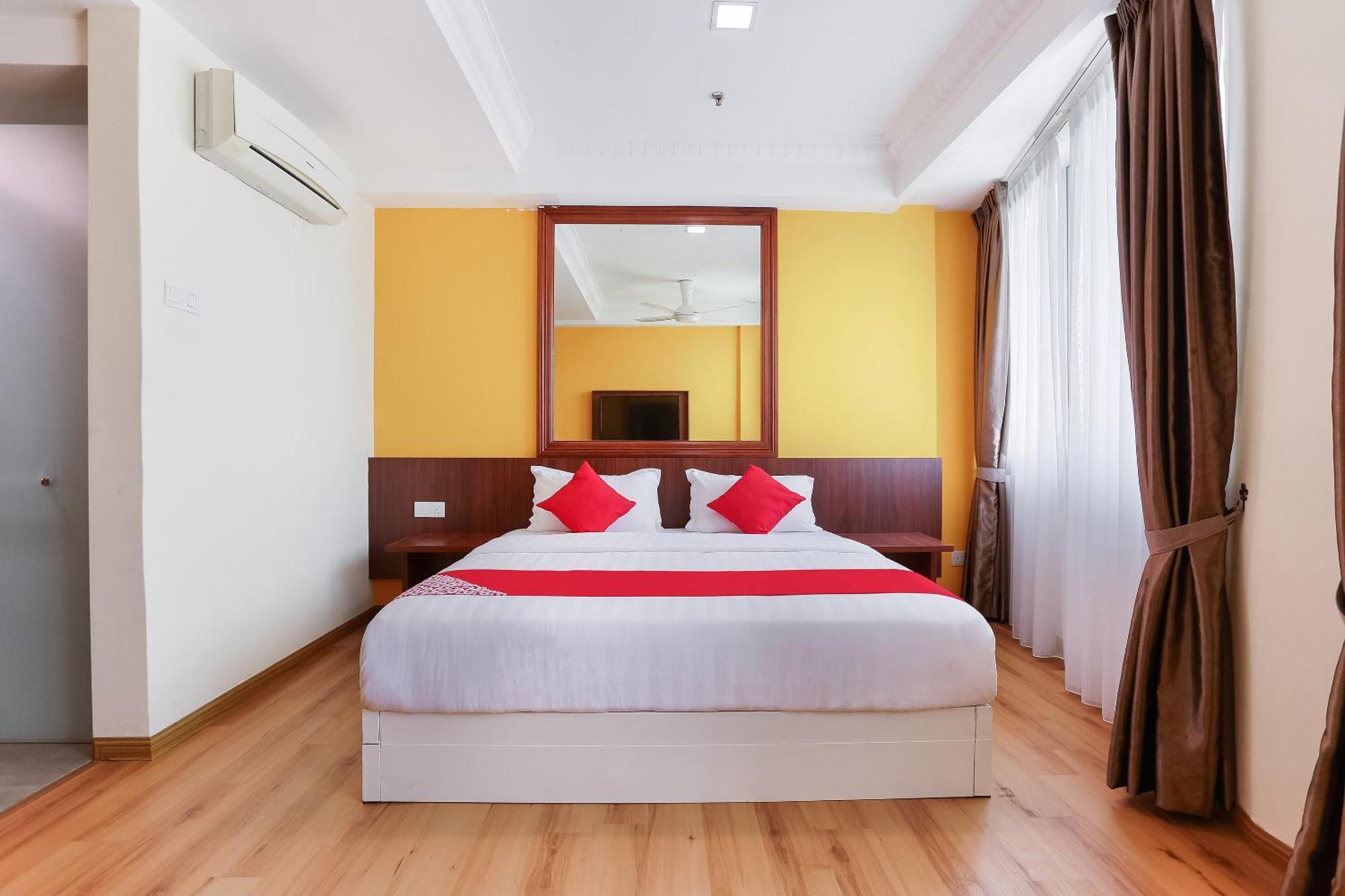 Collection O Hotel Super Cowboy Malacca Eksteriør billede